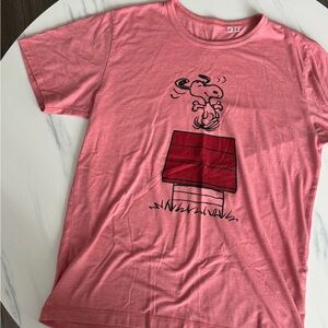 Uniqlo Pink Snoopy Graphic Tee